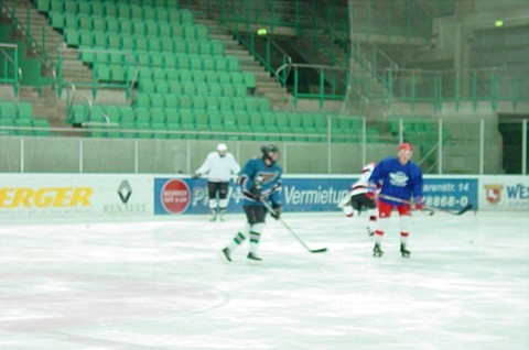 http://www.ratisbona-bullfrogs.de/pixlie/cache/vs_2002_12_01%20-%20Trainings-Impressionen_tr06.jpg