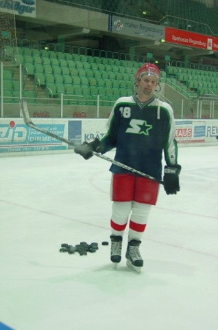 http://www.ratisbona-bullfrogs.de/pixlie/cache/vs_2002_12_01%20-%20Trainings-Impressionen_tr16.jpg