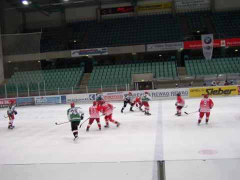 http://www.ratisbona-bullfrogs.de/pixlie/cache/vs_2003_01_06%20-%20Spiel%20gegen%20EVR%20Damen_db17.JPG