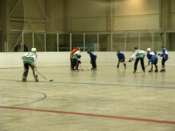 http://www.ratisbona-bullfrogs.de/pixlie/cache/vs_2004_06_19%20-%20Spiel%20gegen%20die%20Rivermen%20Straubing_img11.jpg