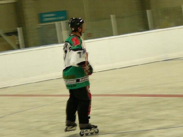 http://www.ratisbona-bullfrogs.de/pixlie/cache/vs_2004_06_19%20-%20Spiel%20gegen%20die%20Rivermen%20Straubing_img15.jpg