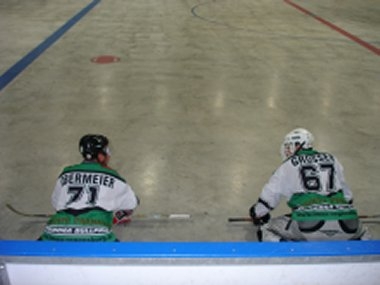 http://www.ratisbona-bullfrogs.de/pixlie/cache/vs_2005_07_23%20-%20Spiel%20gegen%20Rivermen%20Straubing_Dsc01150.jpg