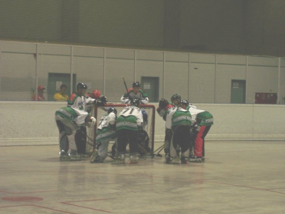 http://www.ratisbona-bullfrogs.de/pixlie/cache/vs_2005_07_23%20-%20Spiel%20gegen%20Rivermen%20Straubing_Dsc01159.jpg