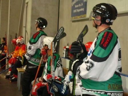 http://www.ratisbona-bullfrogs.de/pixlie/cache/vs_2008_07_19%20-%20Finale%20gegen%20das%20Peaches_DSC00933.JPG