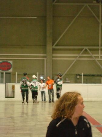 http://www.ratisbona-bullfrogs.de/pixlie/cache/vs_2008_07_19%20-%20Finale%20gegen%20das%20Peaches_DSC00954.JPG