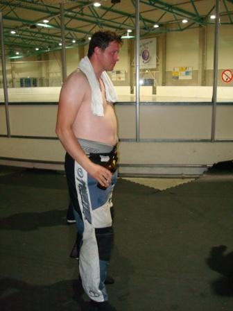 http://www.ratisbona-bullfrogs.de/pixlie/cache/vs_2008_07_19%20-%20Finale%20gegen%20das%20Peaches_DSC00962.JPG
